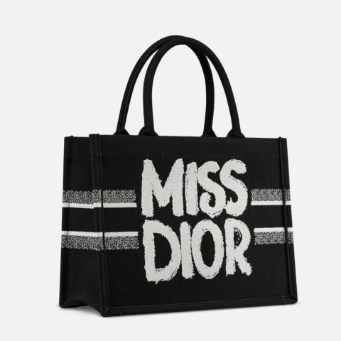 디올 Miss Dior Graffiti 자수 북토트 미디엄 백